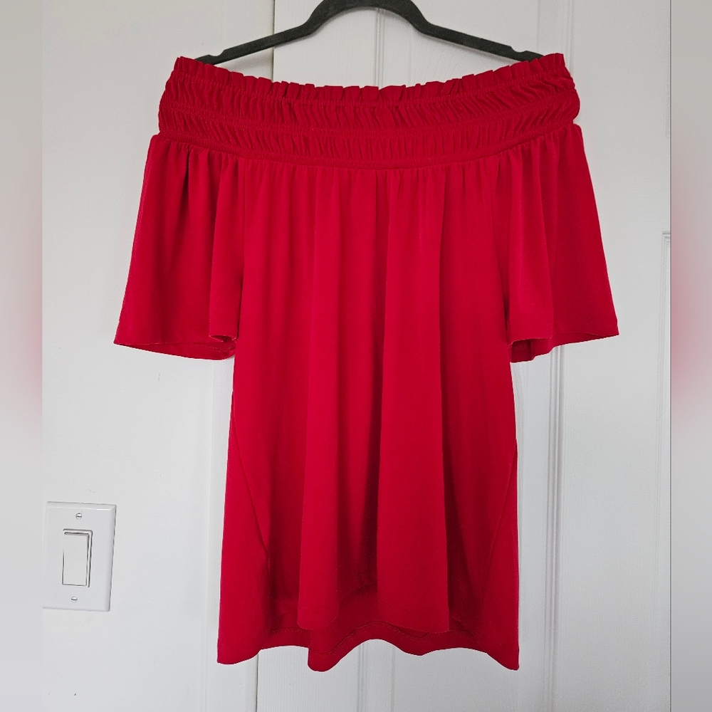 Ann Taylor Petite Red Over-the-shoulder Blouse, Size MP